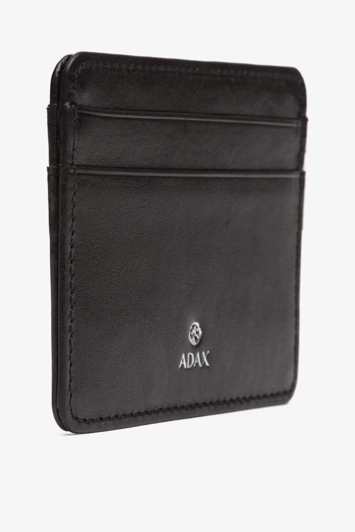 Chicago card holder Noel Black