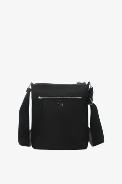 Novara messenger Robbie Black