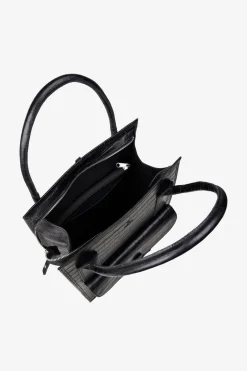 Ragusa shopper Tina Black